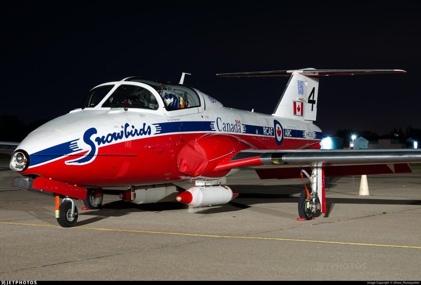 Canadair cl 41 tutor