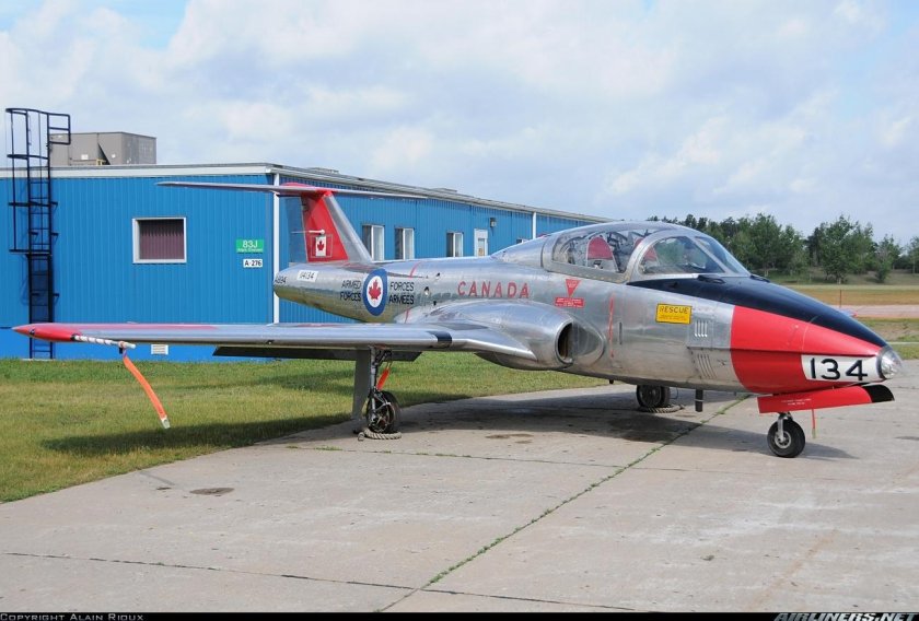 Canadair CT-114 Tutor