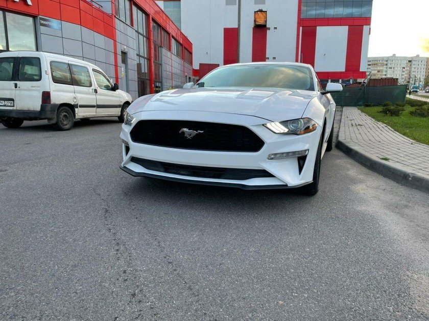 Ford mustang 6 рестайлинг