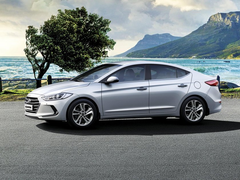 Hyundai Elantra 6