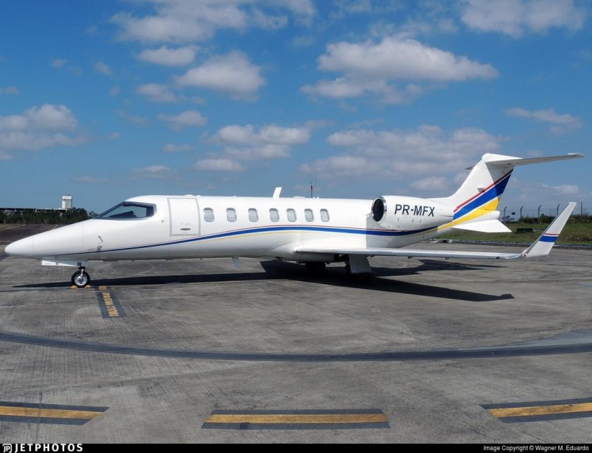 Learjet 45