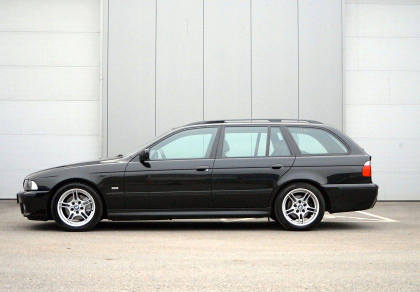 BMW 540i e39 Touring