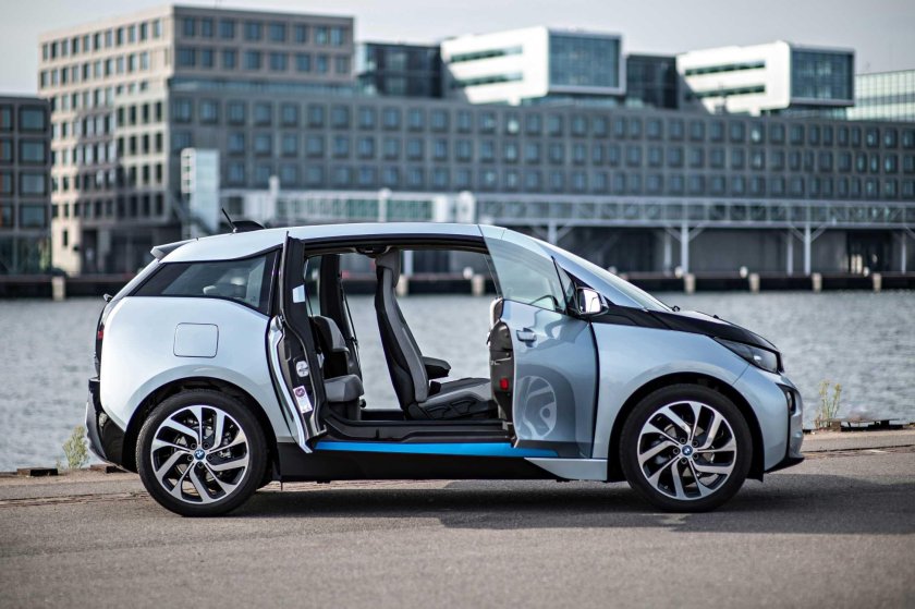 BMW i3 2021