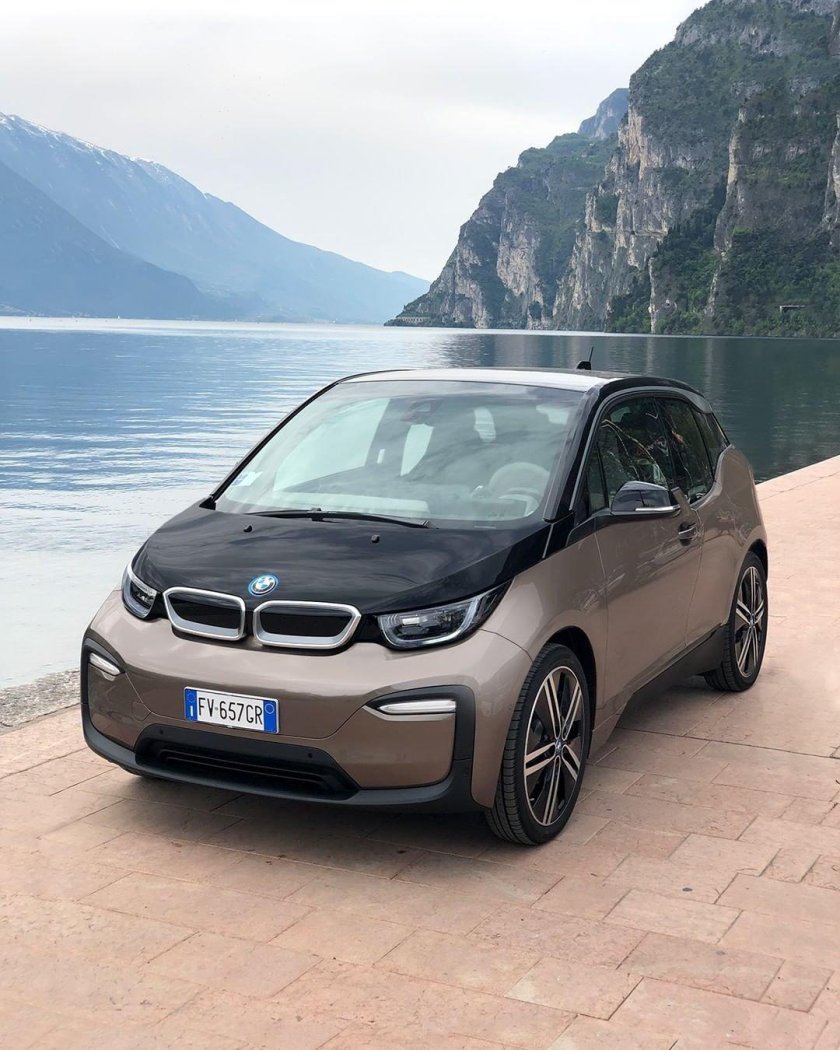 BMW i3