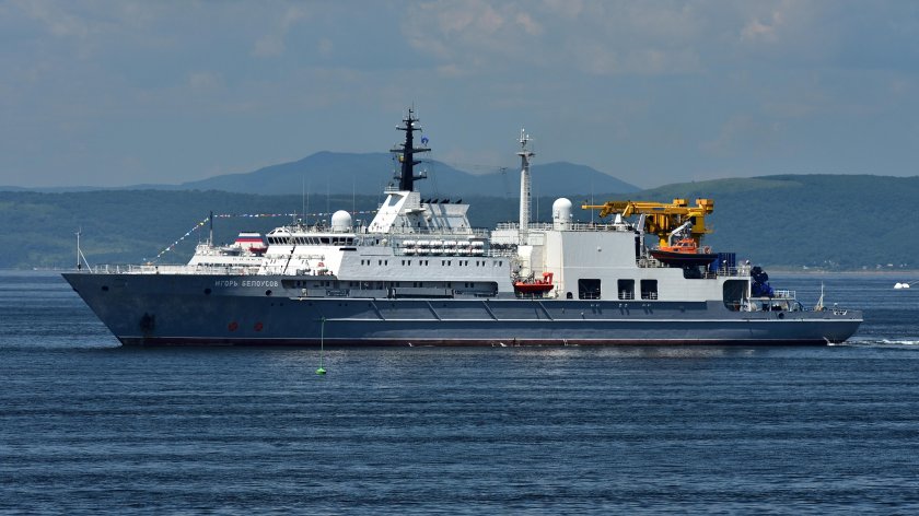 Игорь Белоусов судно