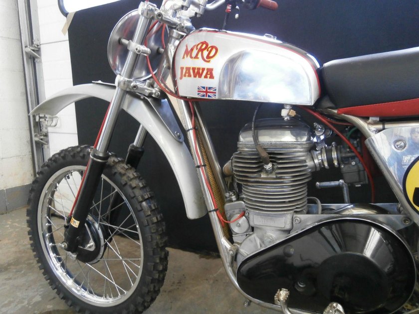 Мотоцикл Ява 500 кубов