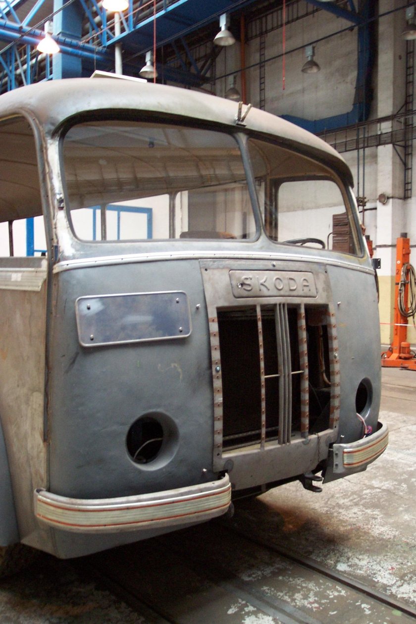 Skoda 706 тягач