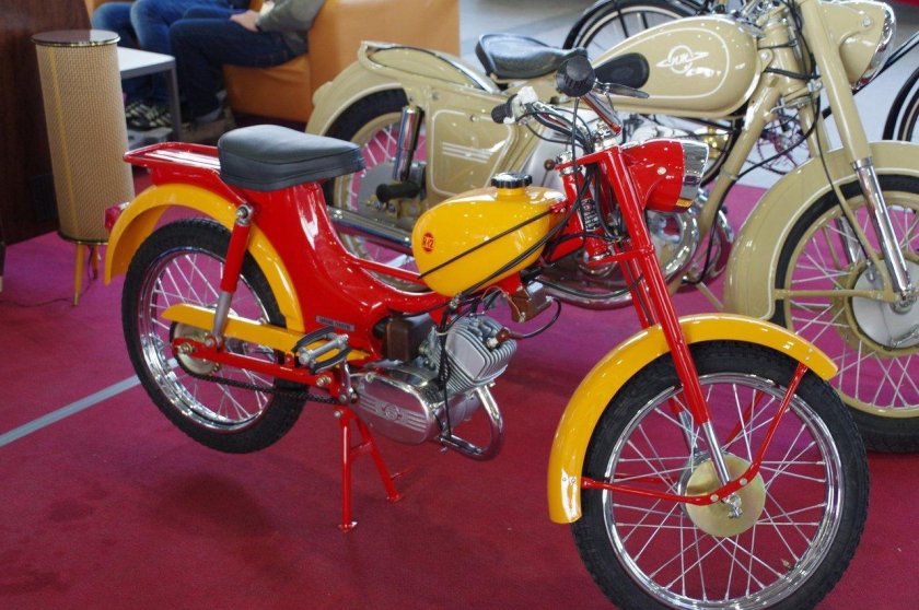 Мопед Рига 12