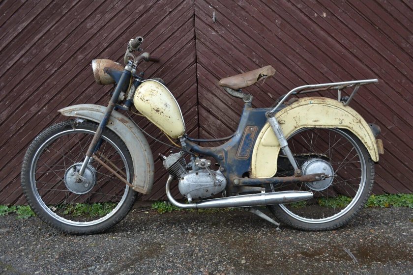 Мопед Рига 1