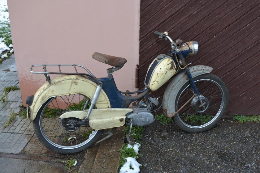 Мопед Рига 1