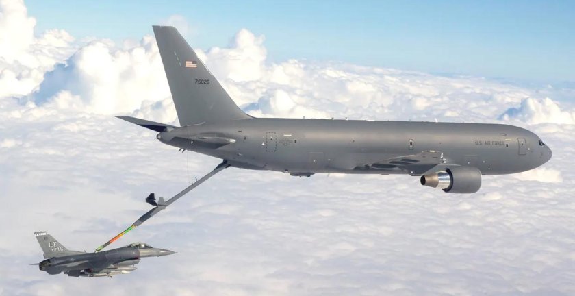Самолет-заправщик Kc-46 Pegasus