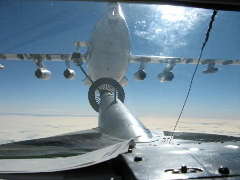 Ил-78 заправщик дозаправка 95
