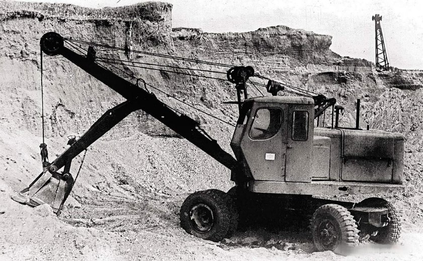 Э-302 экскаватор