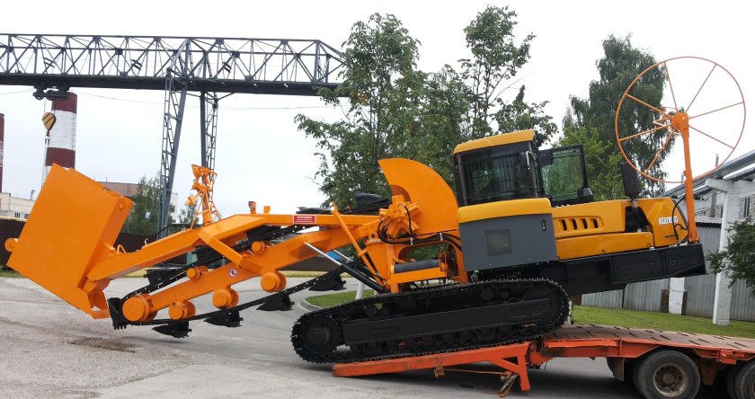 Экскаватор-дреноукладчик ЭТЦ-203