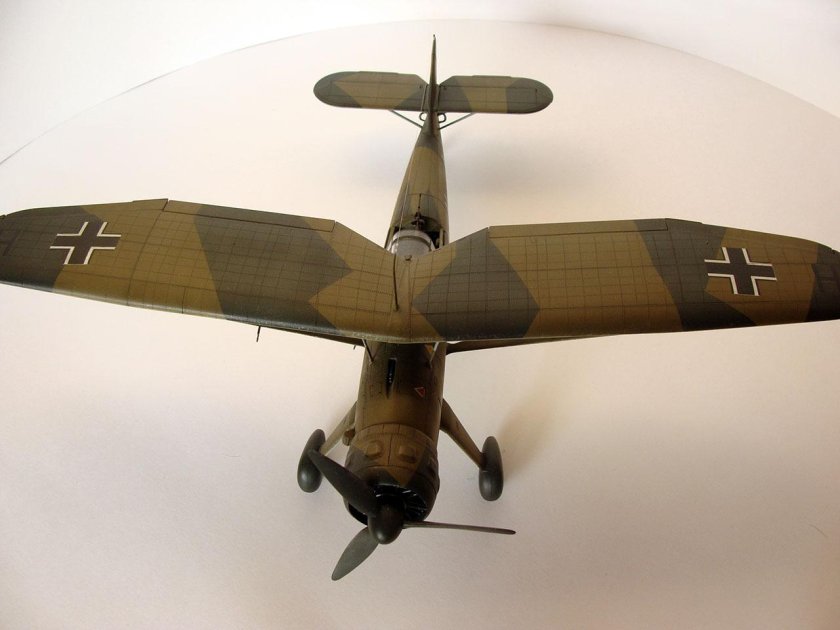 Хеншель 126 самолет