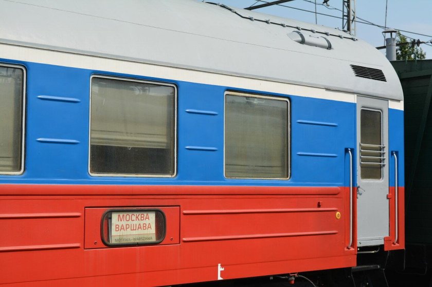 Поезд Варшава