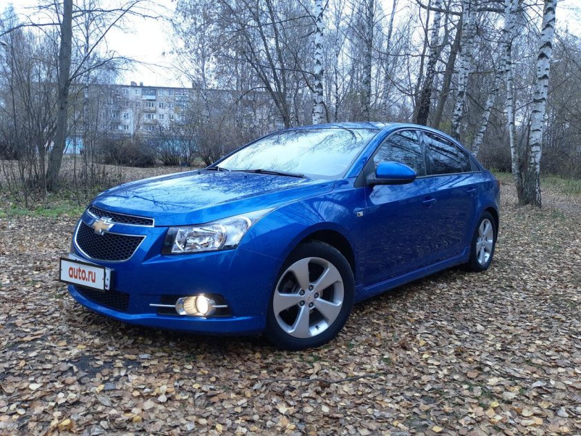 Chevrolet Cruze 2011 синий