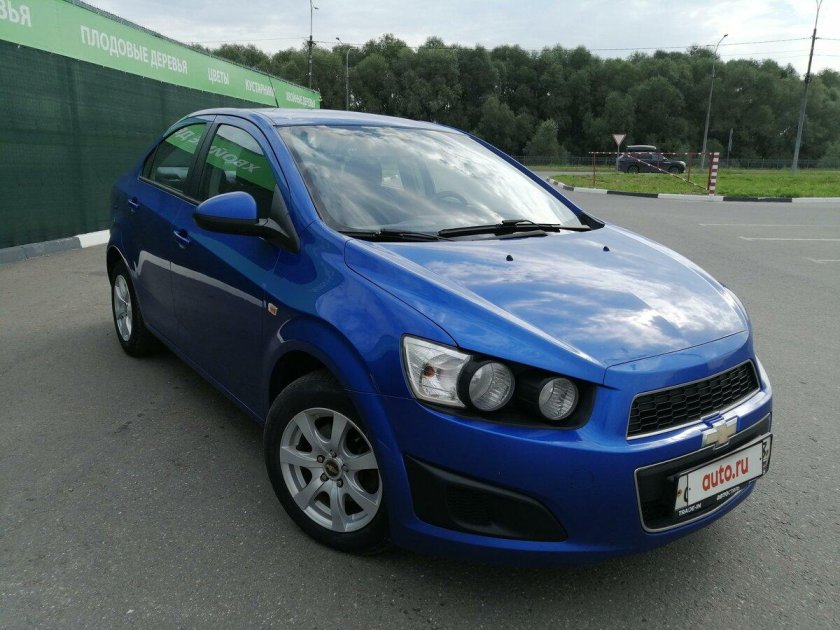 Шевроле авео седан синий 2014