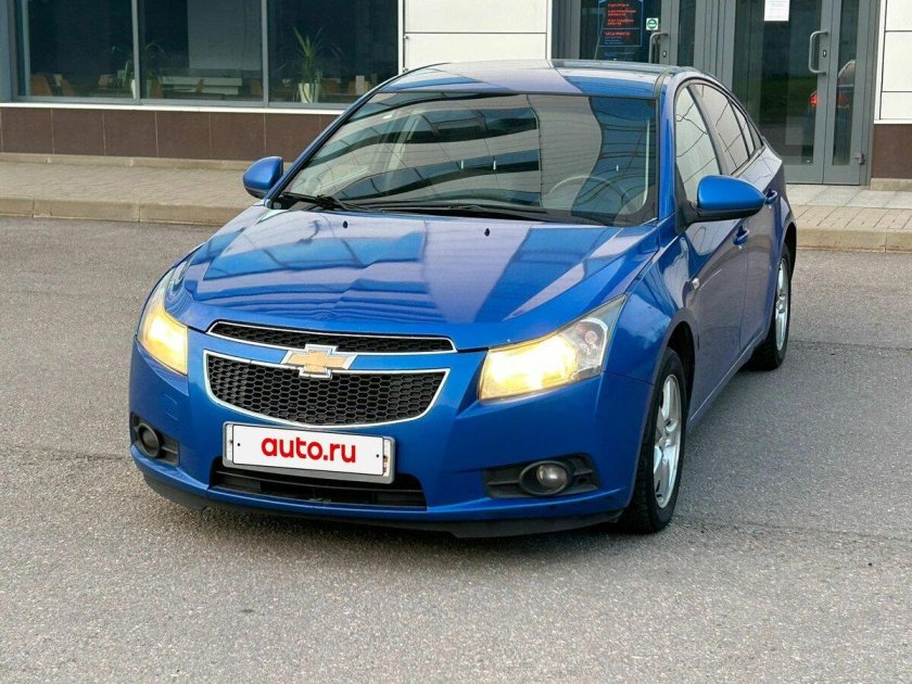 Chevrolet cruze синий