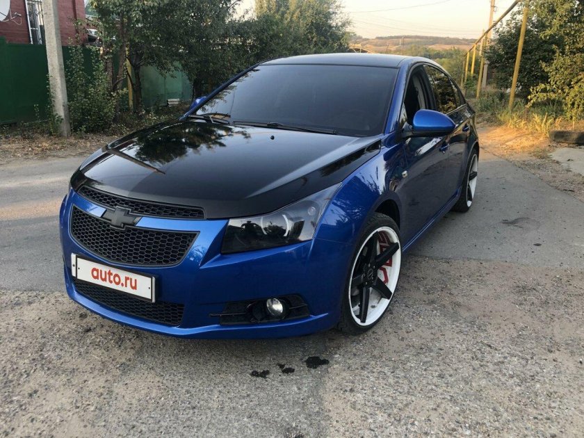 Шевроле Круз синий