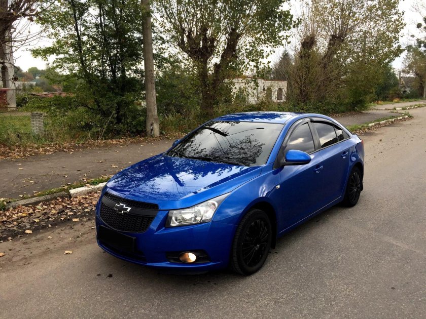 Chevrolet Cruze Blue
