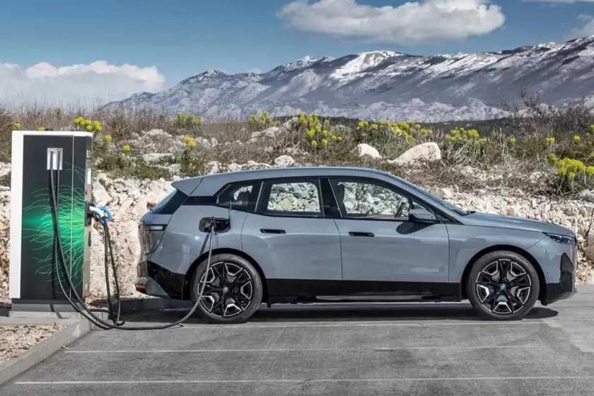 BMW внедорожник 2024