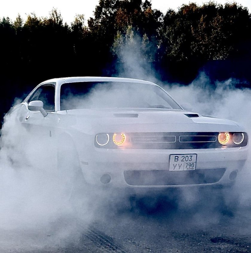 Додж челленджер бернаут