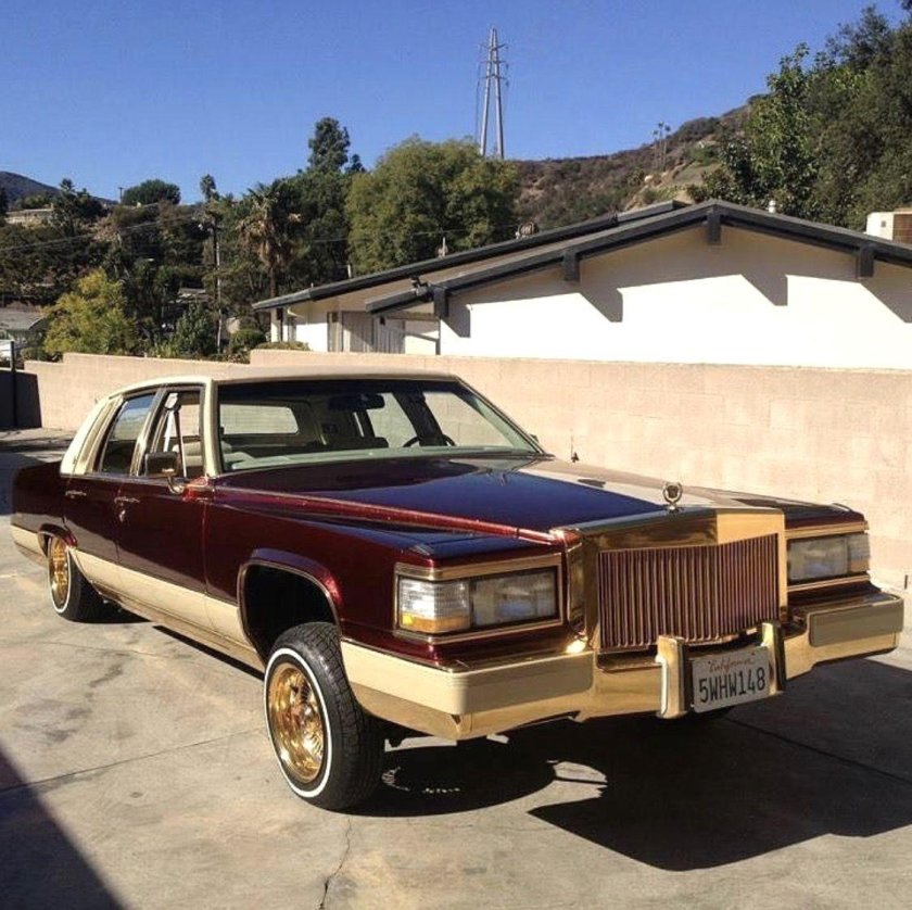 Cadillac Brougham