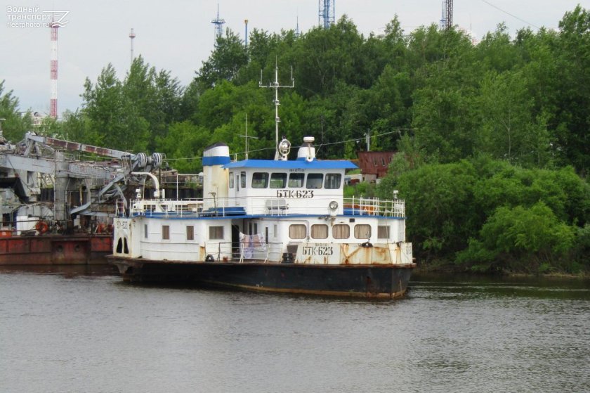 Буксир толкач колесный БТК-12