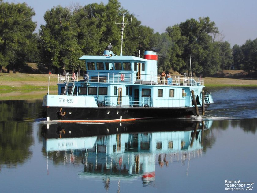 Теплоход Путейский