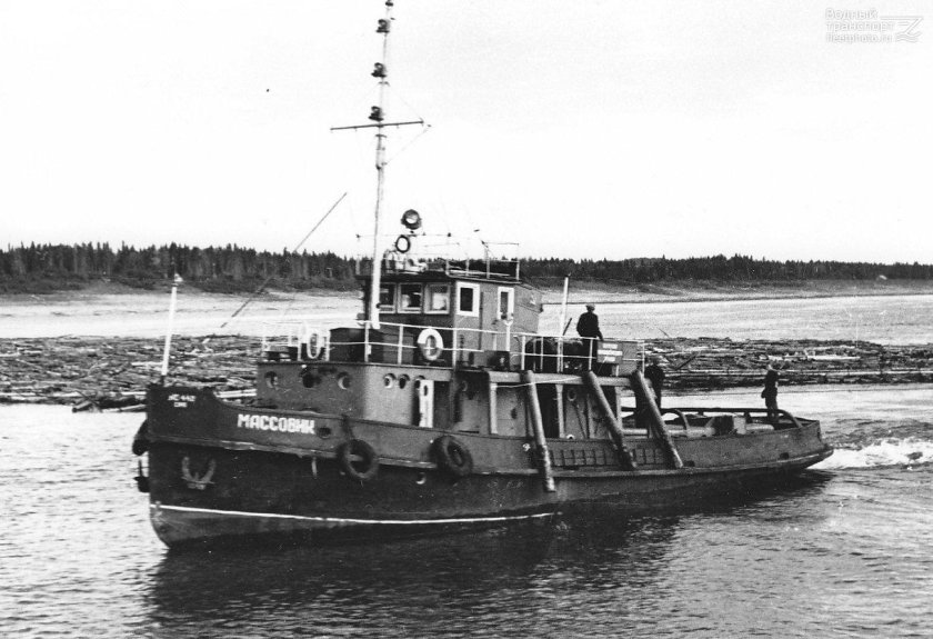 Паровой буксир типа Ижорец