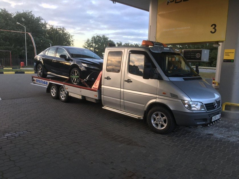 Мерседес Спринтер эвакуатор