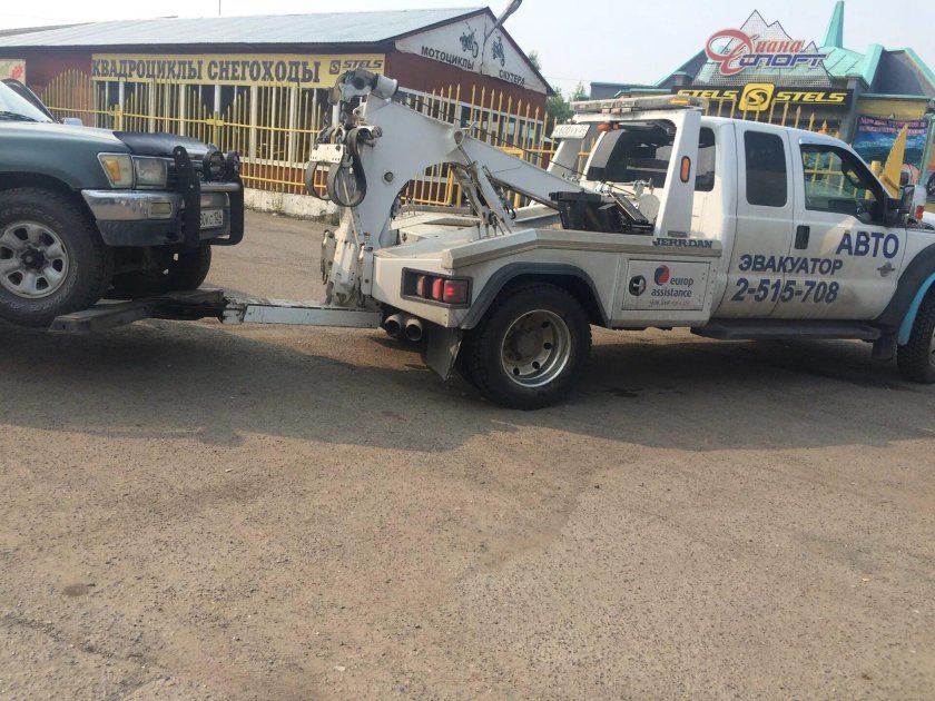 Hilux Toyota эвакуатор