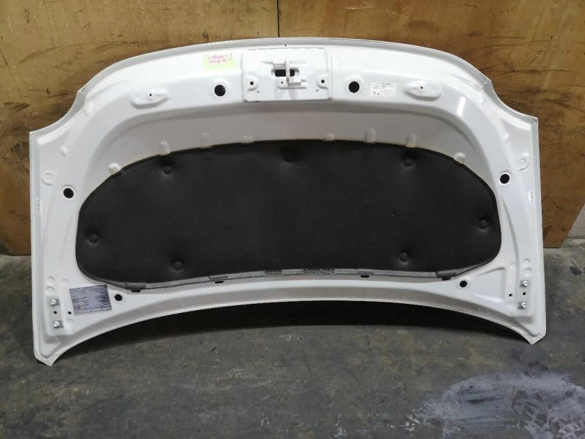 208-54-71110 Капот моторного отсека