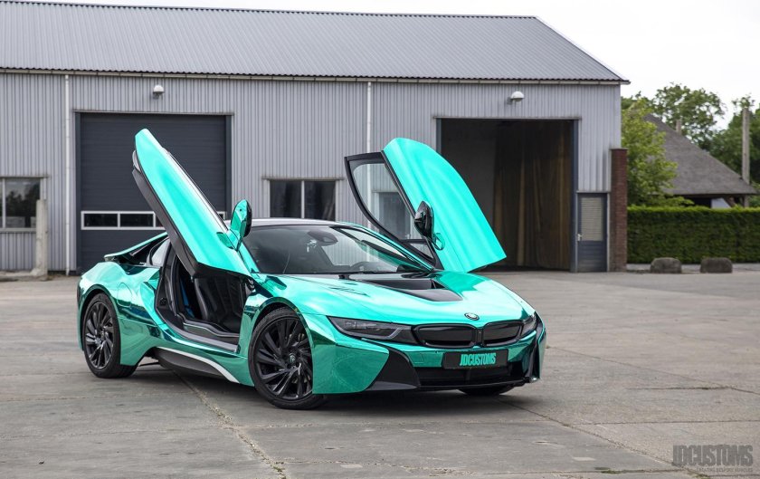BMW i8 Green
