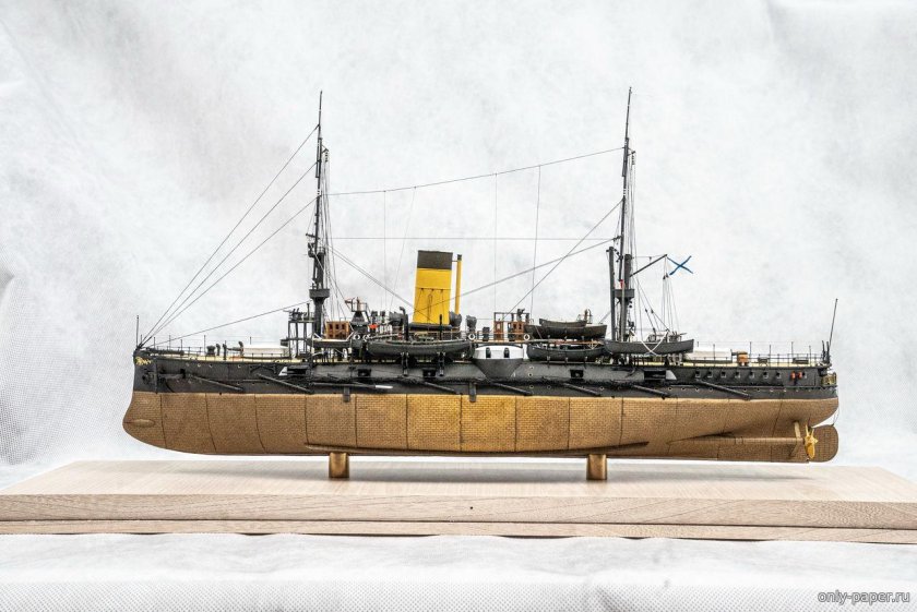Модель броненосца император николай 1