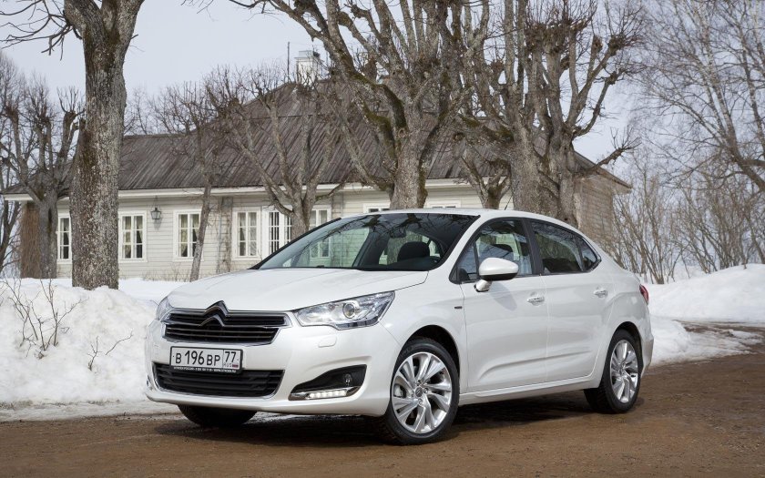 Citroen c4 sedan