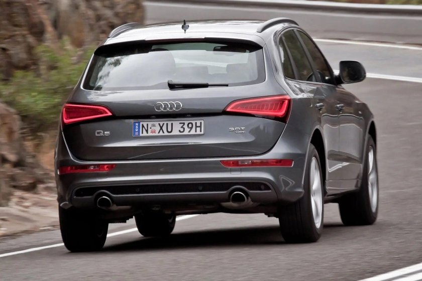 Audi q5 2012 сзади