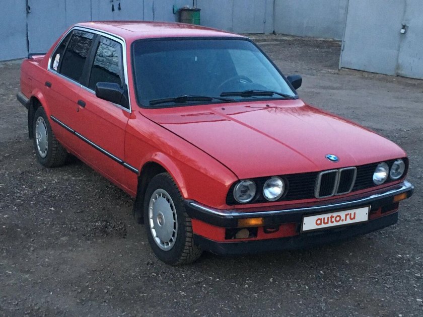 BMW 320i 1985