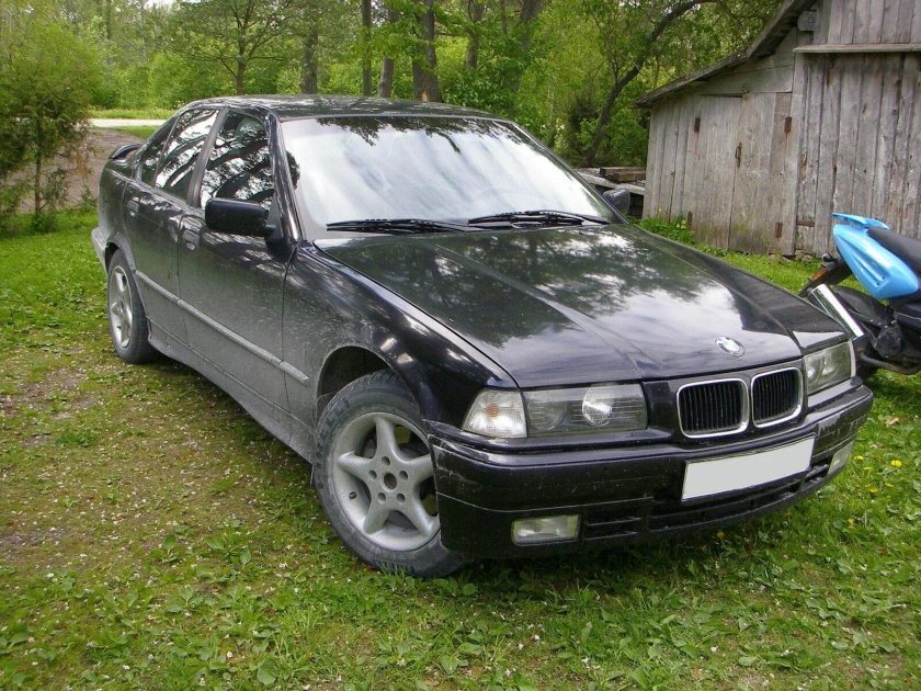 BMW 3 1992