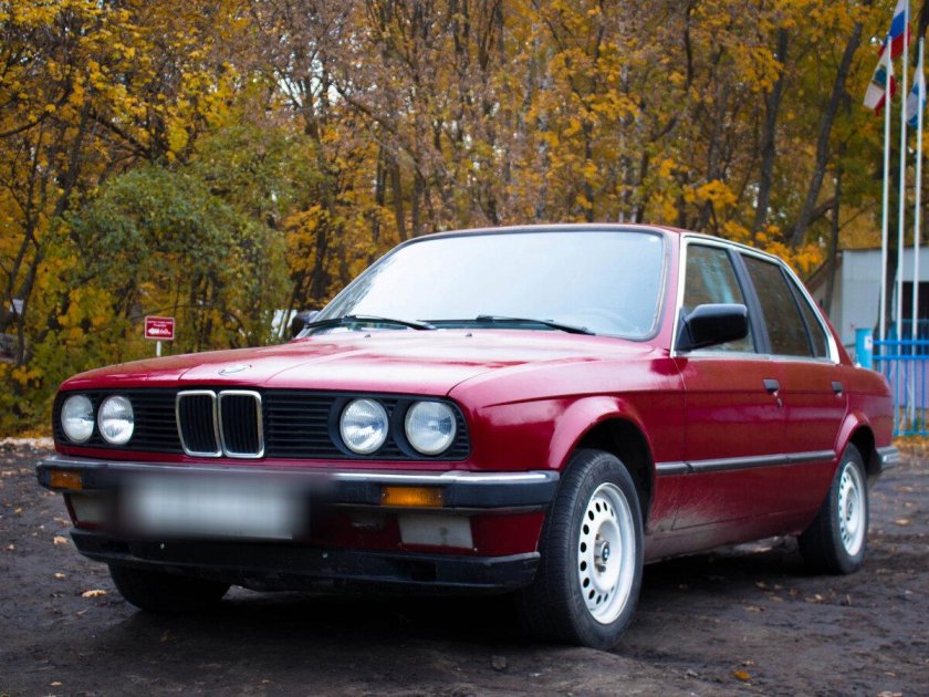 BMW e30 318i