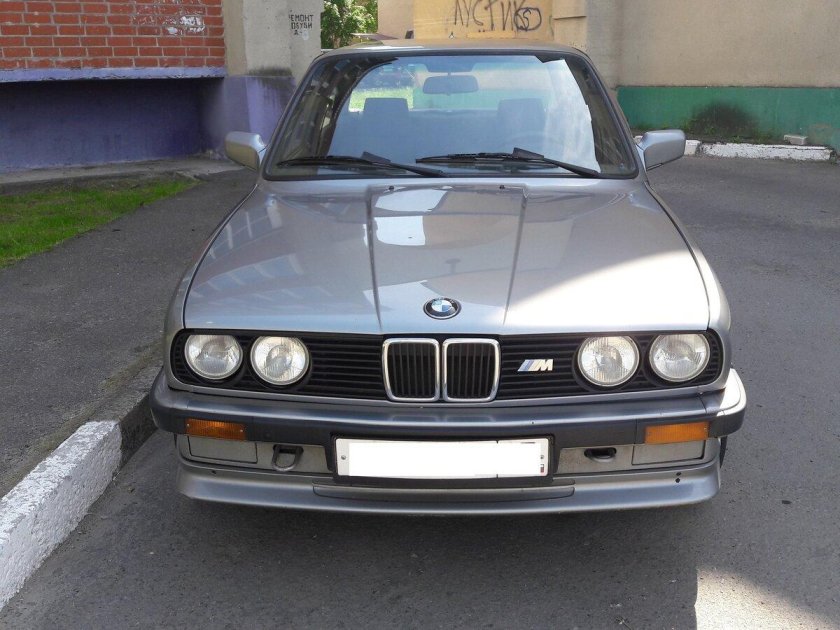 БМВ 320 1987