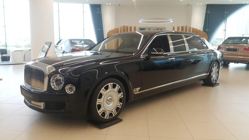 Bentley Mulsanne лимузин