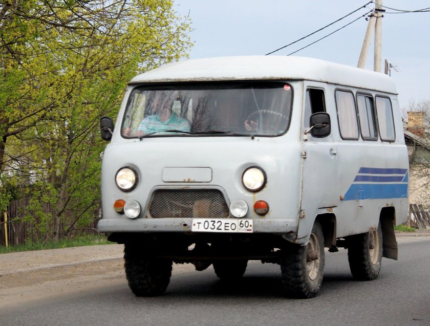 УАЗ 3303 АПВ-У-01