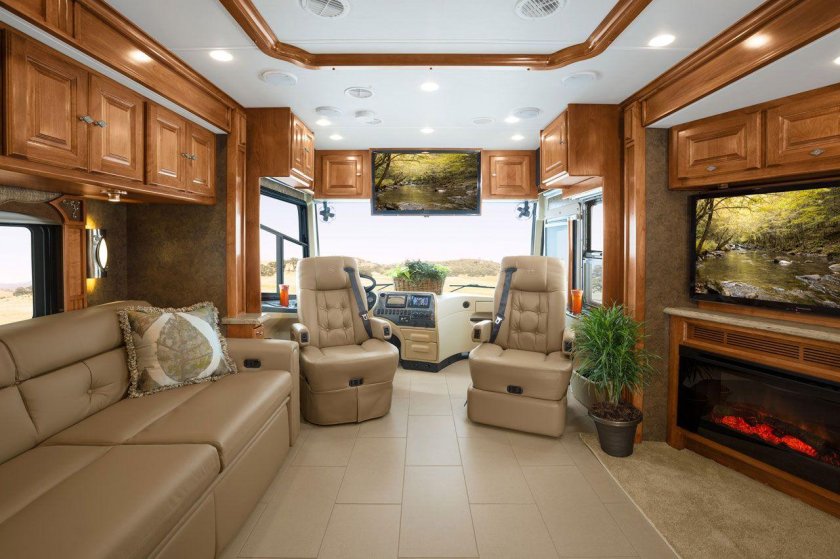 Автодом Airstream 2020