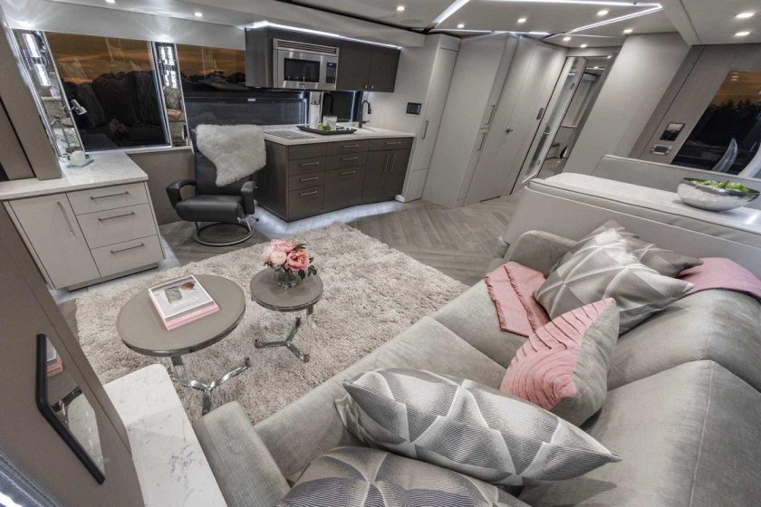 Автодом Morelo Palace 93 MB