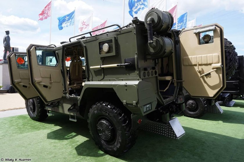 Бронеавтомобиль Атлет АМН-2