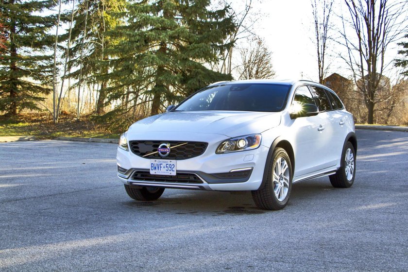 Вольво v60 Cross Country