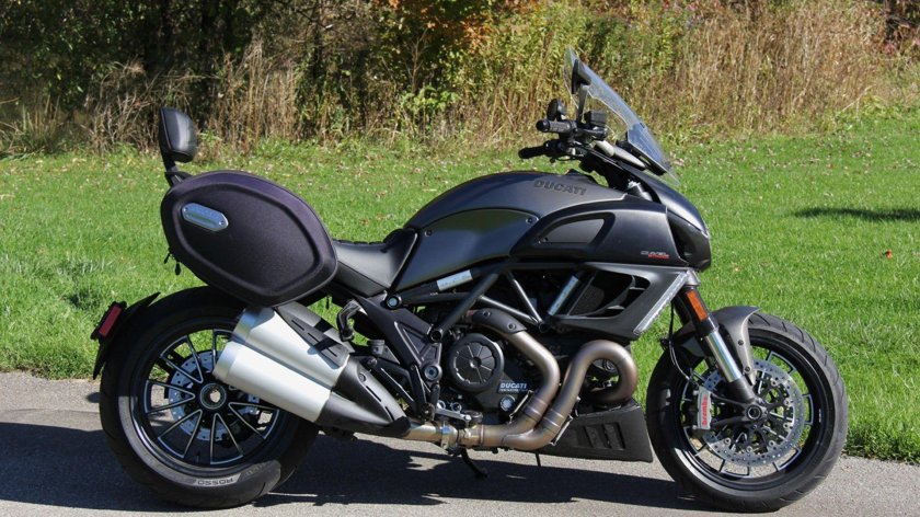 Ducati Diavel Black Matte