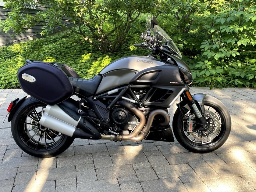 Дукати диавель